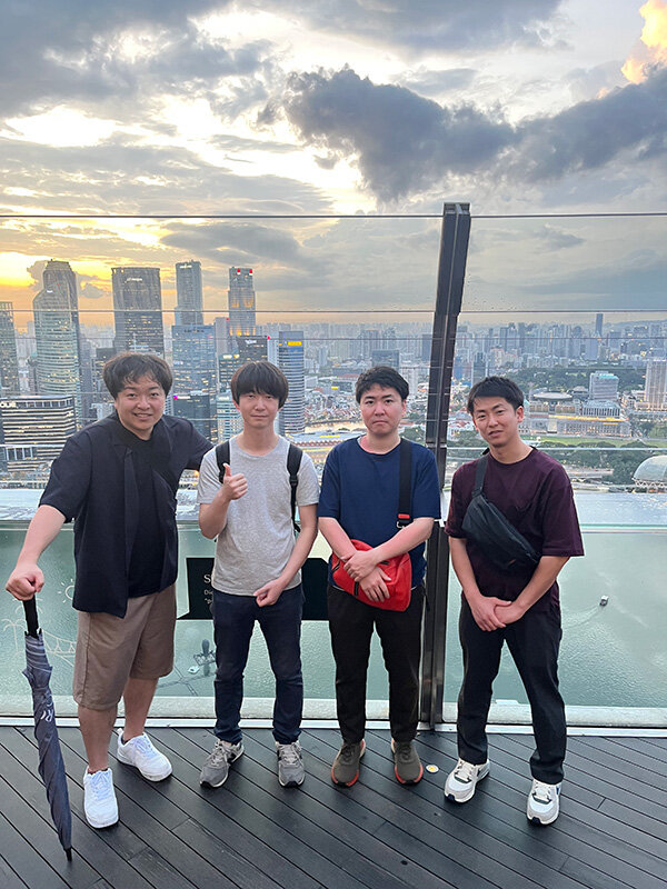 vol195-1as.jpg